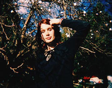 Club AC30 Presents Clare Bowditch Presenting Clare Bowditch